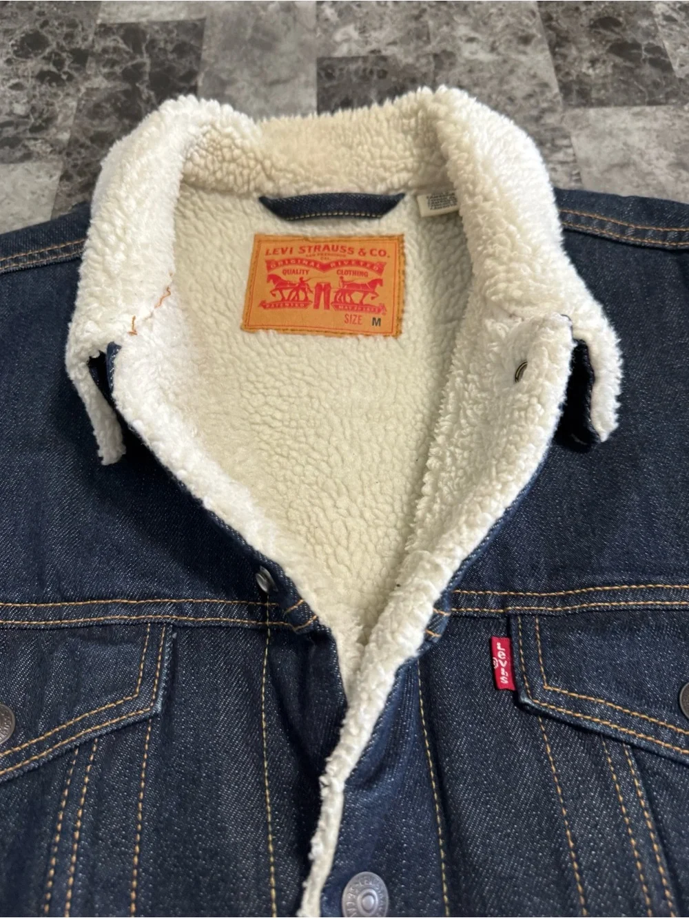 Levi's Dark Blue Denim Sherpa Collar Jacket - Picture 2 of 6